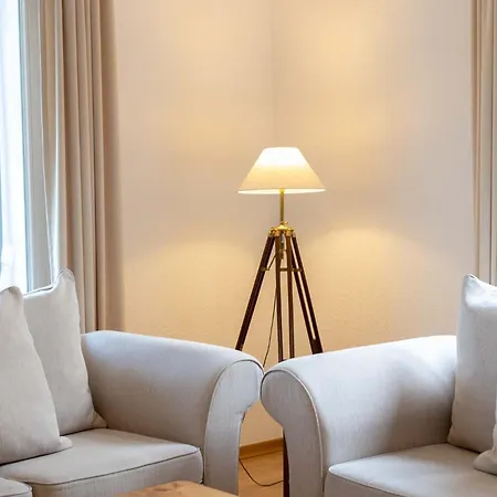 Ostseebad, Sellin, Ruegen, Villa Odin * Sellin (Rugen)